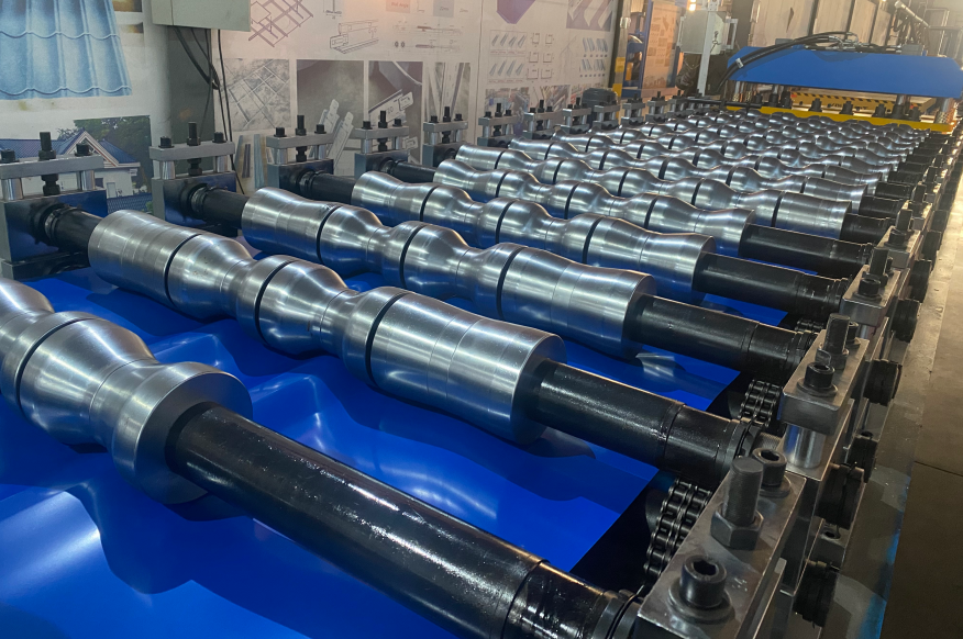 Step Tiles Roofing Sheet Roll Forming Machine