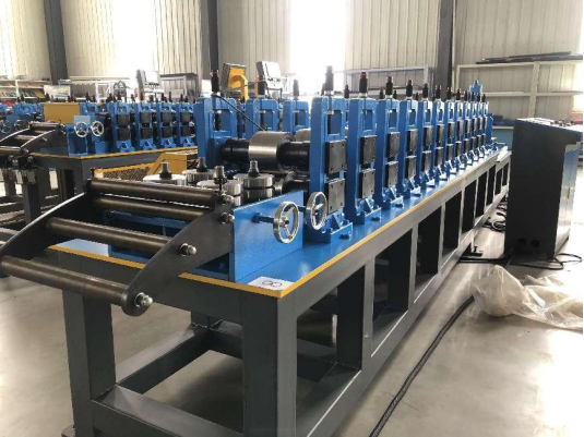 High Speed Automatic Slotted Deflection Track Rolling Forming Machine