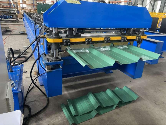 Corrugated Roof Sheet Roll Forming Machine