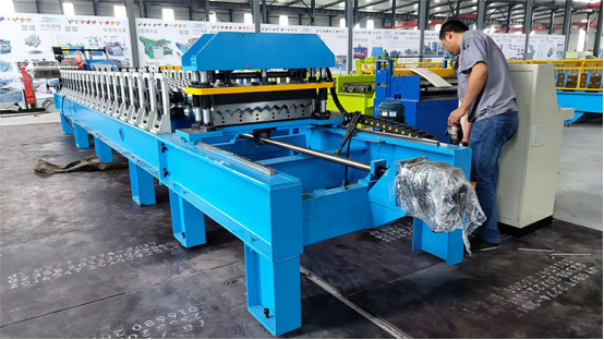 High Speed Corrugated Metal Roofing Sheet Machine