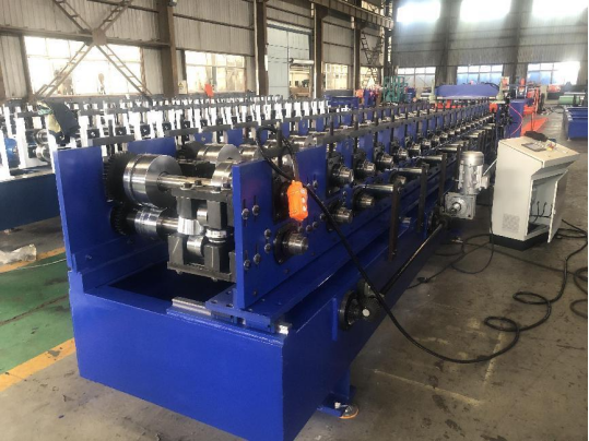 Snap lock standing seam rolling machine