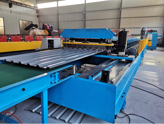 Metal PBD Panel Forming Machine