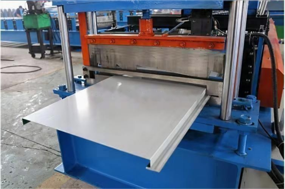 Metal Wall and Soffit Profile Rolling Machine