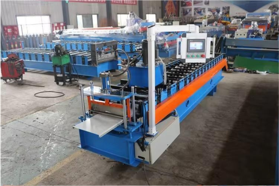 Metal Wall and Soffit Profile Rolling Machine