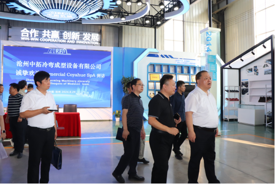 Vice Mayor Of Cangzhou City, Hebei Province, China Inspected Zhongtuo Roll Forming Machinery Co., LTD