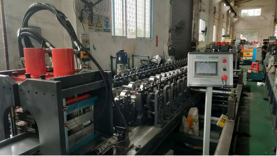 Slotted Shelf Racking Pallet Roll Forming Machine