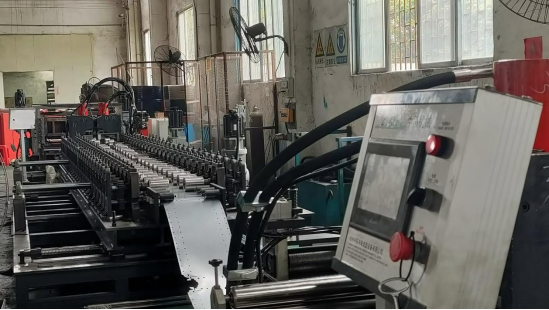 Slotted Shelf Racking Pallet Roll Forming Machine