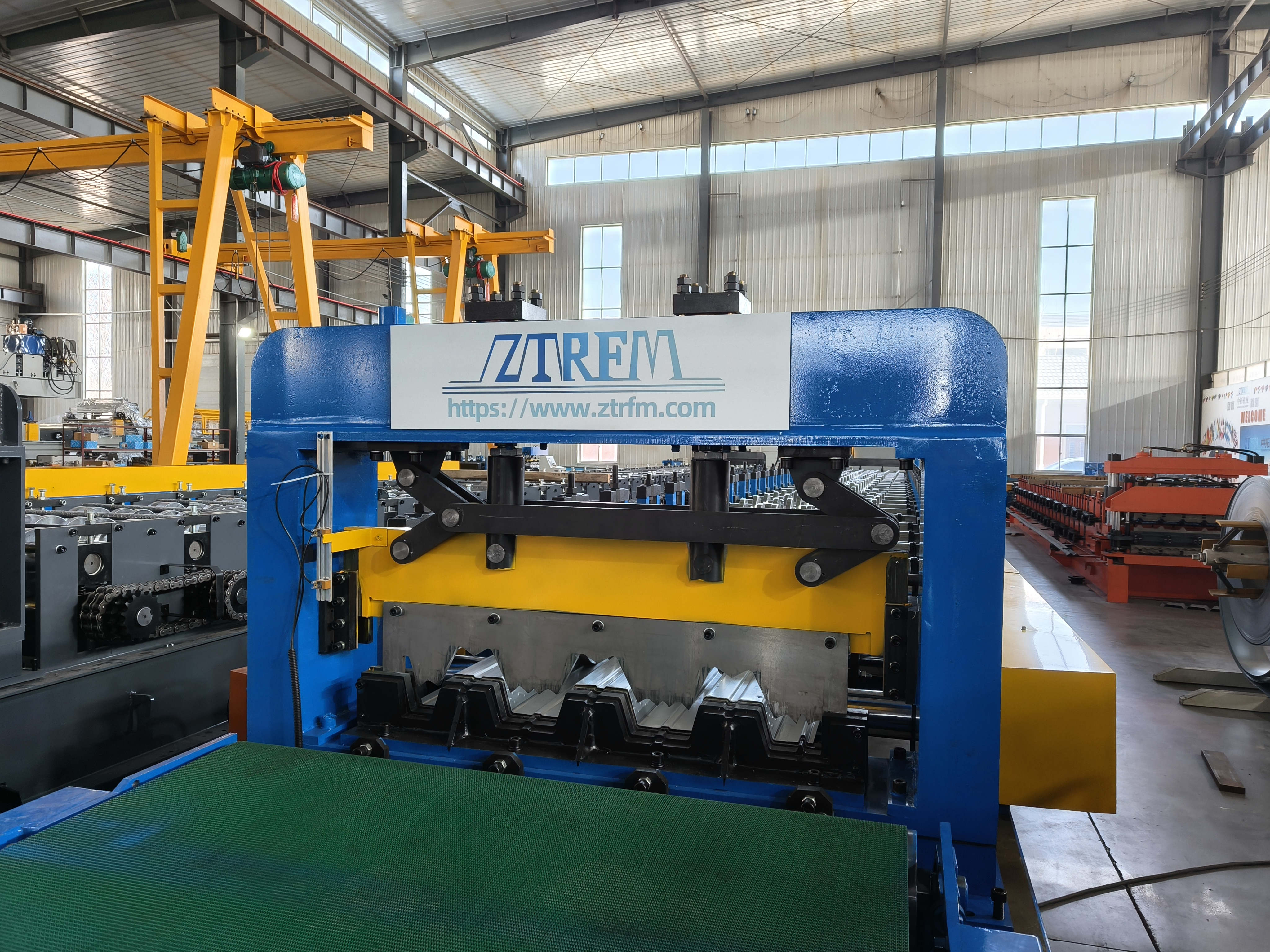 Floor Deck Roll Forming Machine