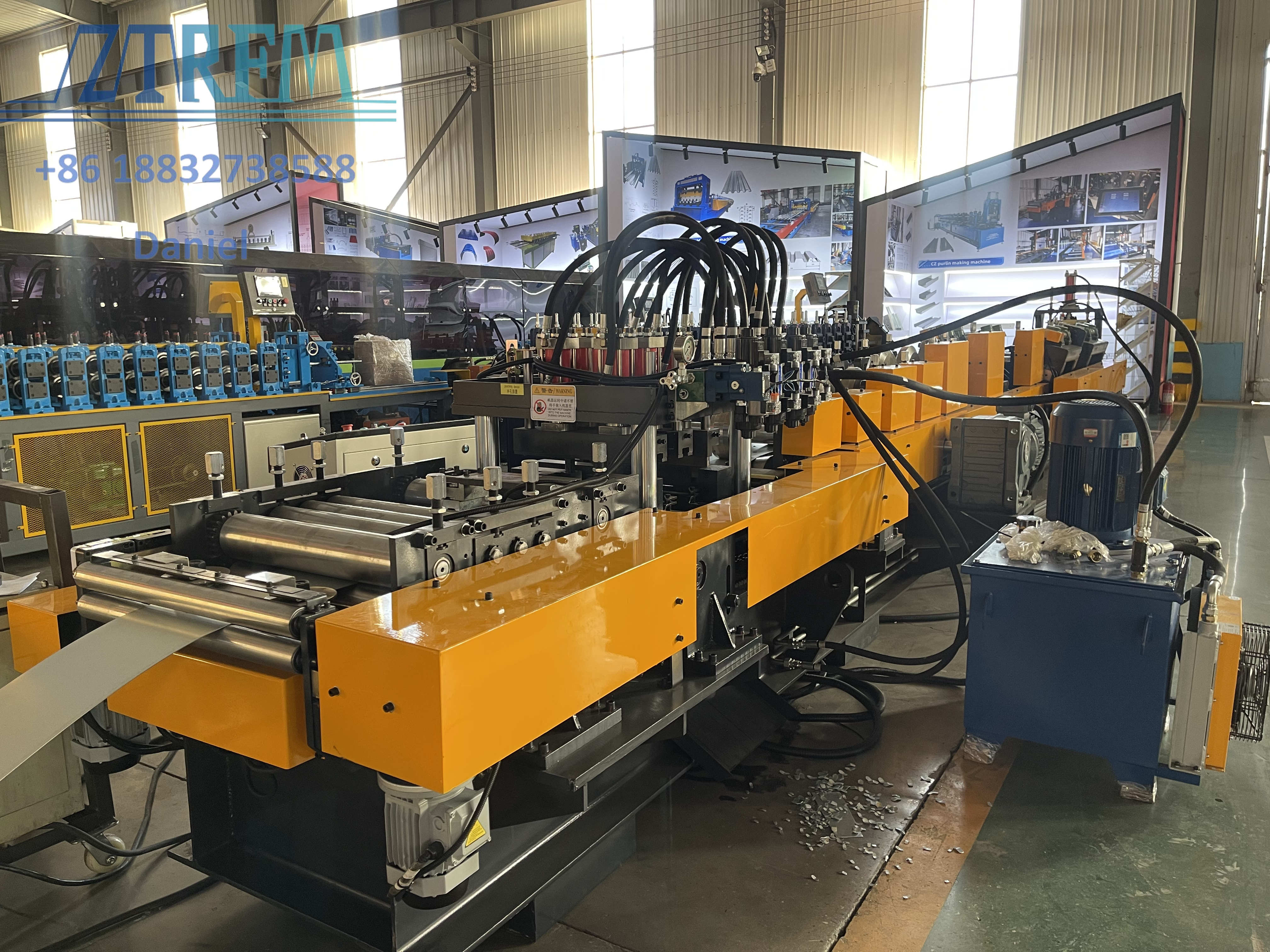 Hat Purlin Machine