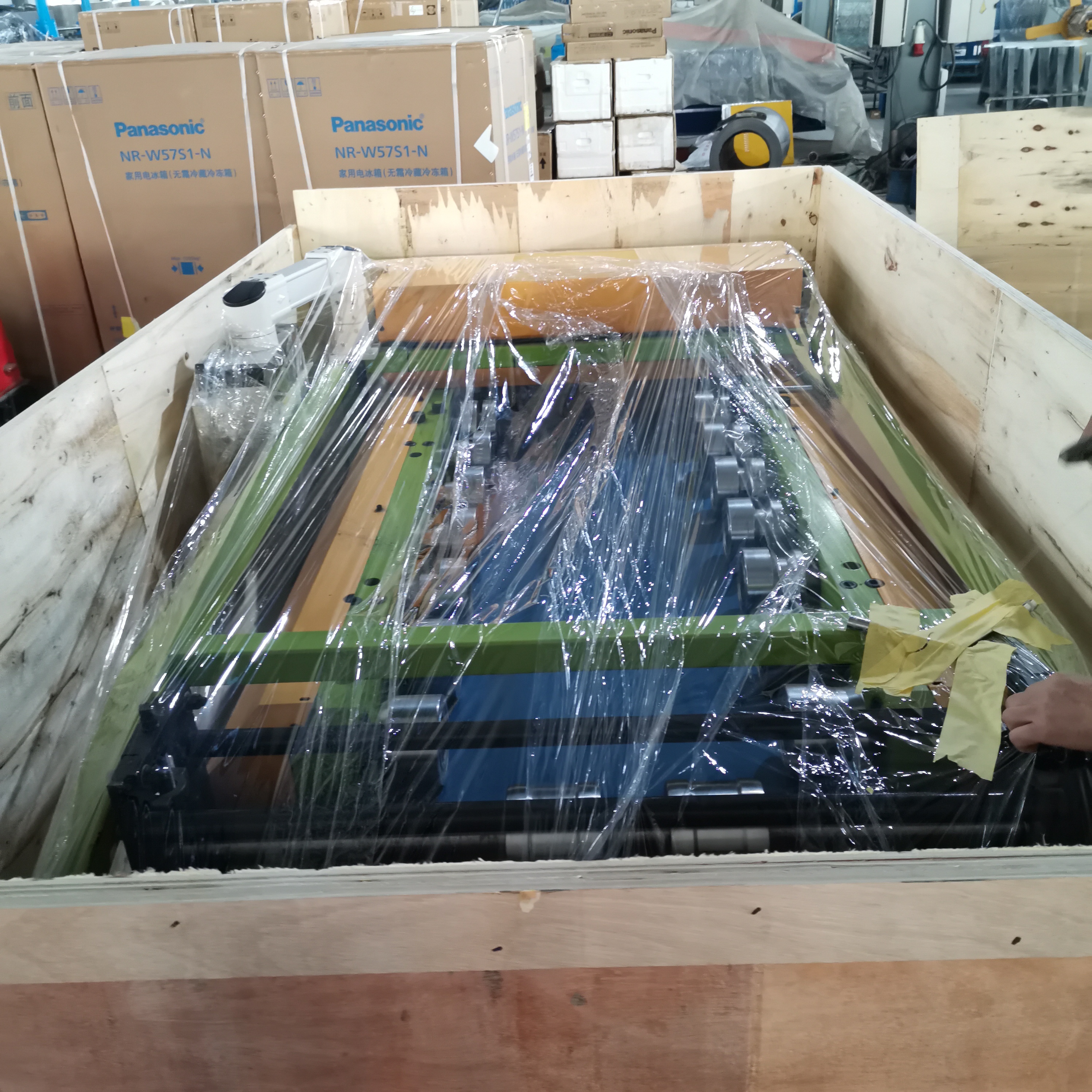 Portable&Efficiency Standing seam roofing sheet machine