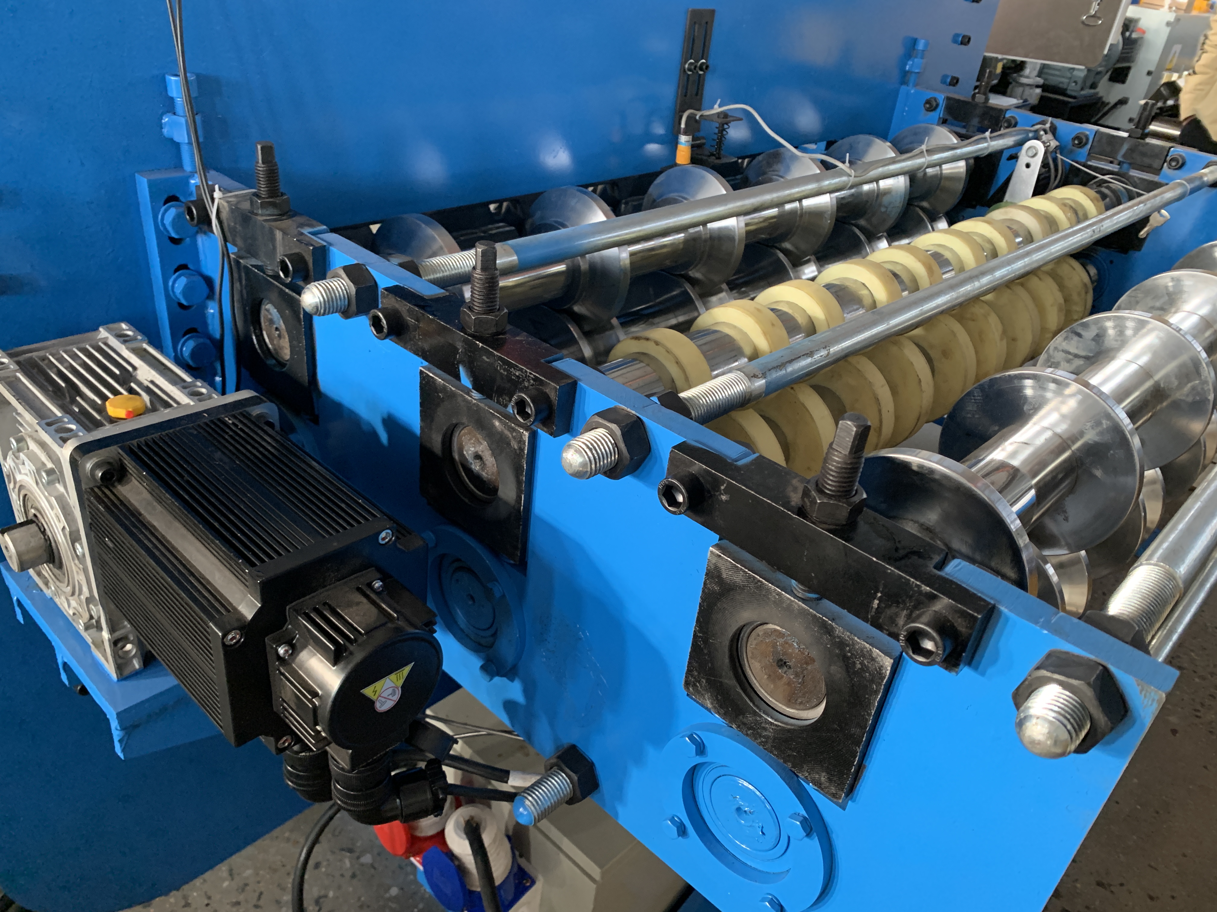 Double-sided hydraulic Curving machine