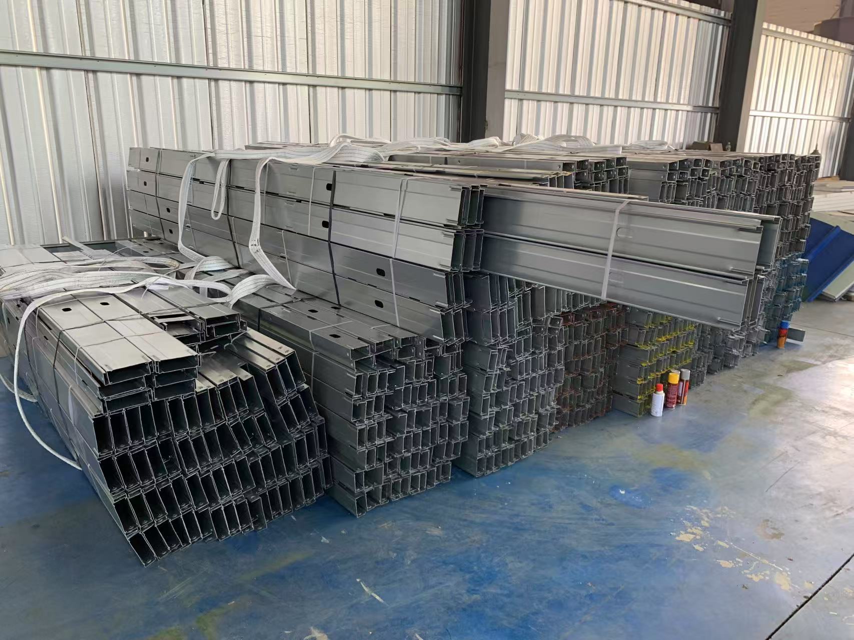 ZTRFM Fully automatic villa keel forming machine