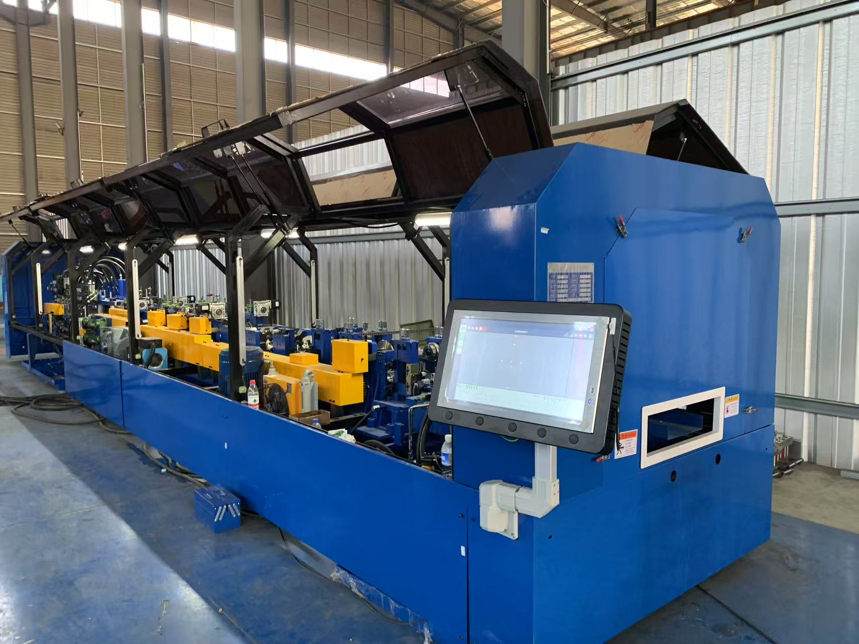ZTRFM Fully automatic villa keel forming machine