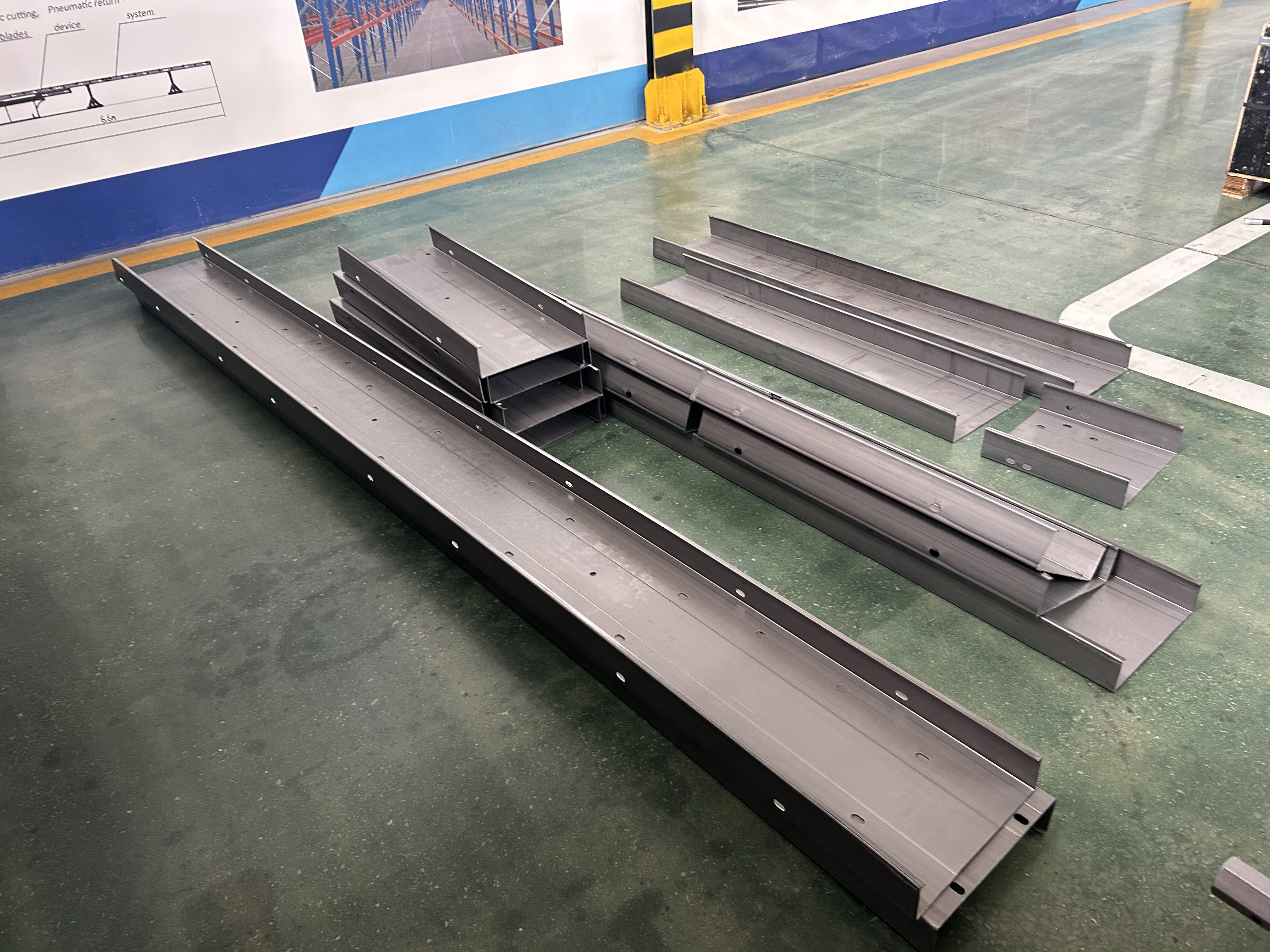 1-3.5mm CZ purlin frame making machine