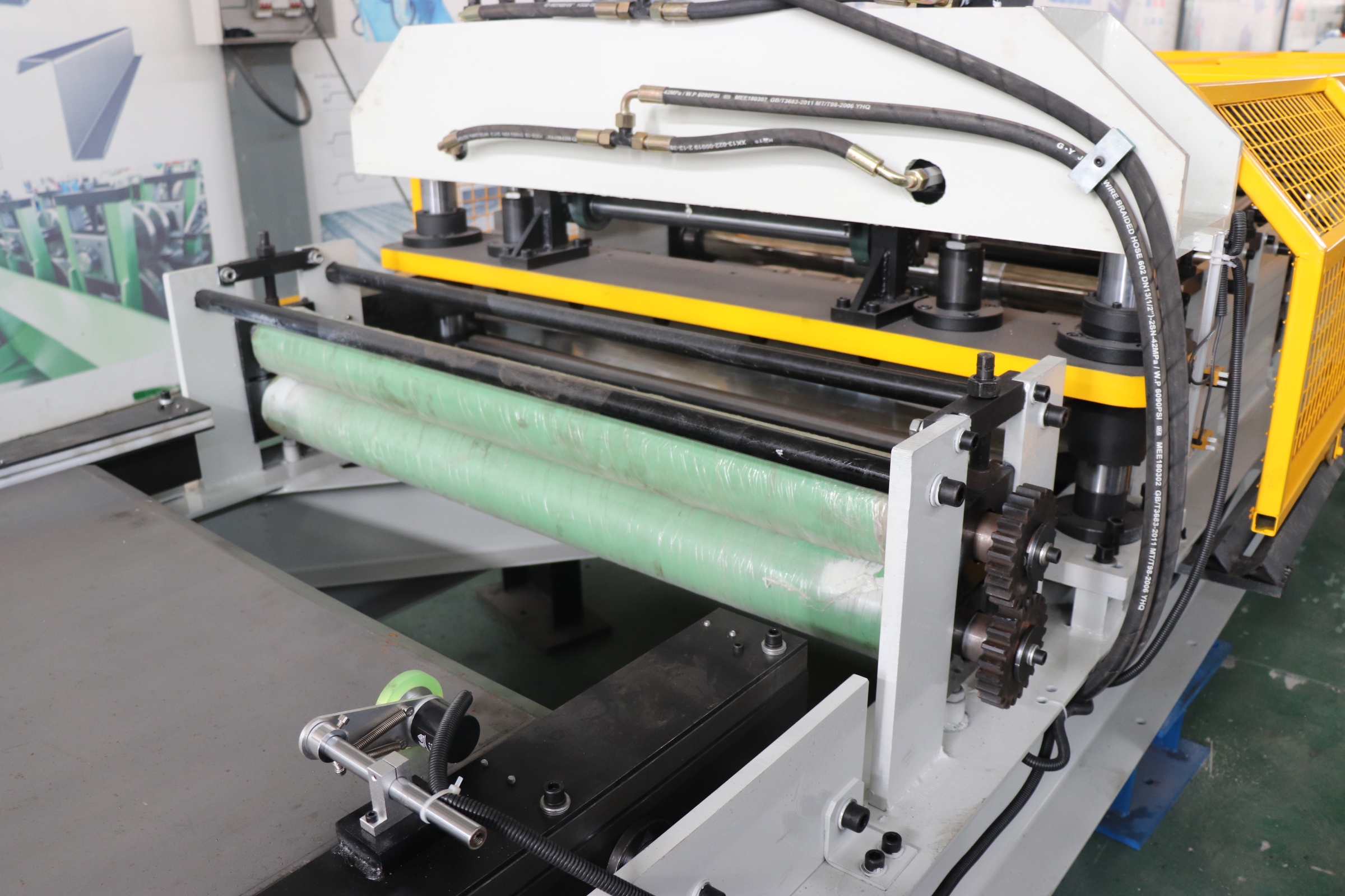 PBR/R/AG Roof sheet roll forming machine